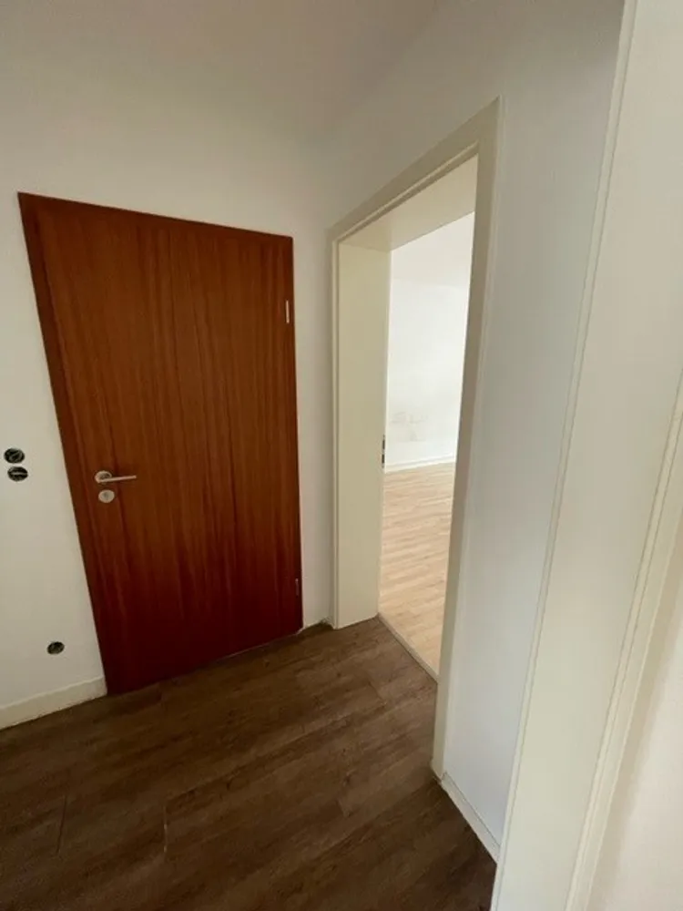 2 Zimmer Wohnung mit 55 m² in Oberhausen – Bild 2