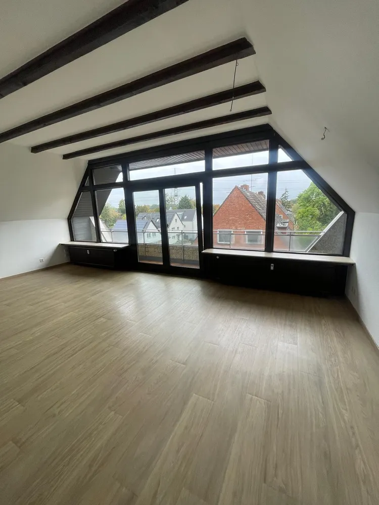 2 Zimmer Wohnung mit 91 m² in Köln – Bild 6