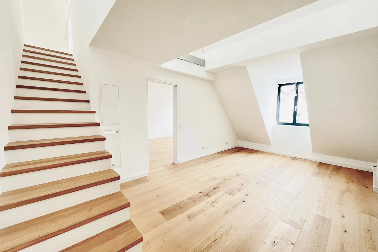 3 Zimmer Wohnung mit 137 m² in Hannover – Bild 12