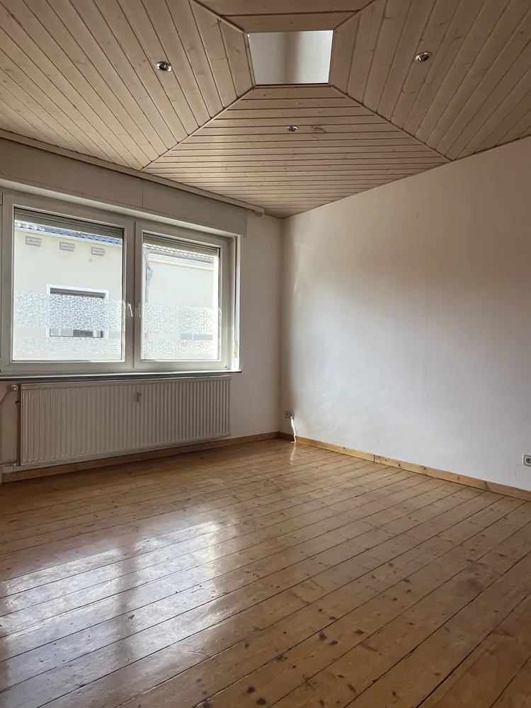 4 Zimmer Wohnung mit 100 m² in Siegburg – Bild 2