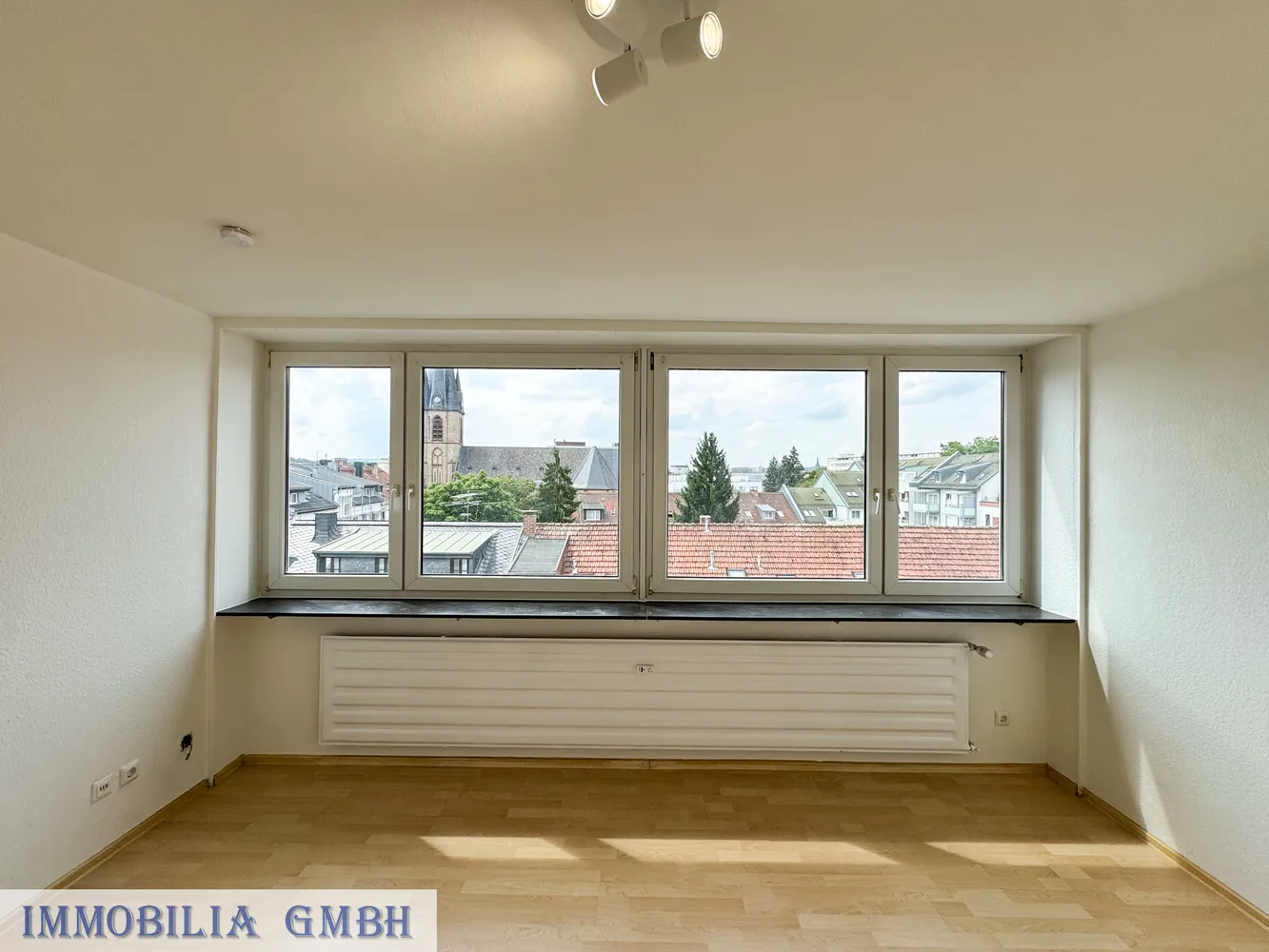 1 room apartment with 25 m² in Saarbrücken – Photo 4