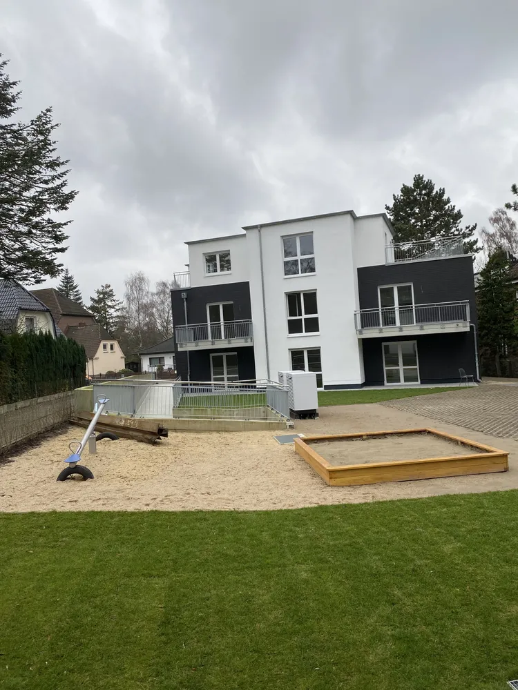 2 Zimmer Wohnung mit 76 m² in Hamburg – Bild 1