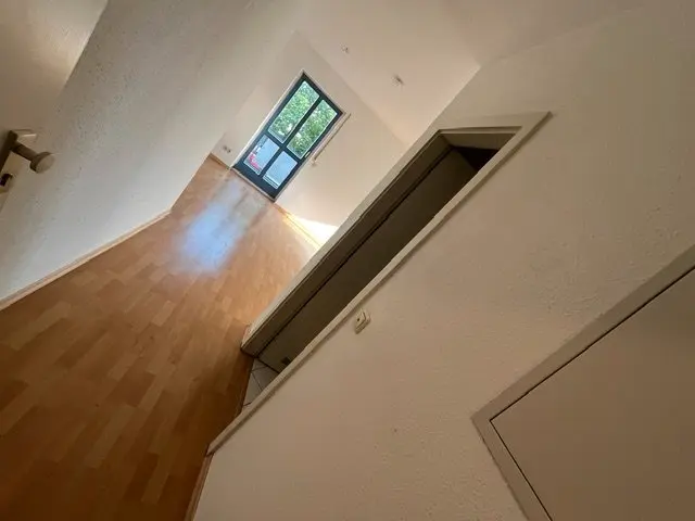 2 Zimmer Wohnung mit 30 m² in Sonneberg – Bild 4