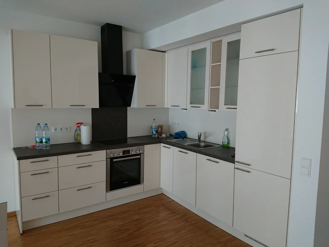 2 Zimmer Wohnung mit 74 m² in Hannover – Bild 2