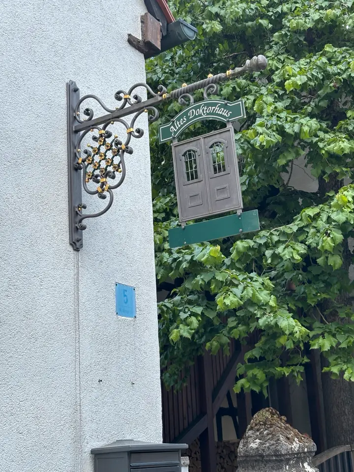 5 Zimmer Haus mit 195 m² in Würzburg – Bild 3