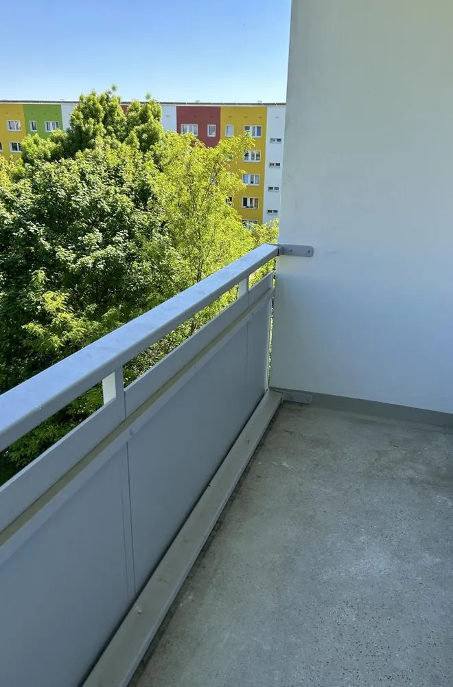 2 Zimmer Wohnung mit 51 m² in Halle (Saale) – Bild 4