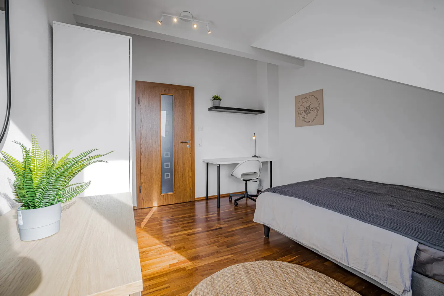 WG-Zimmer mit 14 m² in München – Bild 6