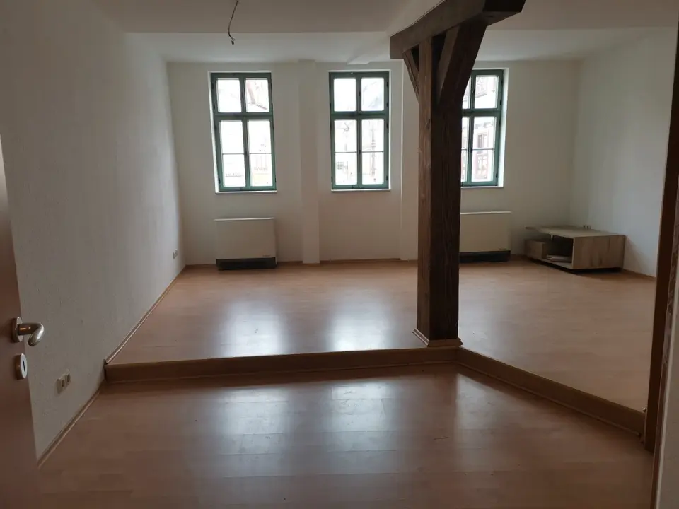 2 Zimmer Wohnung mit 65 m² in Schmalkalden – Bild 1