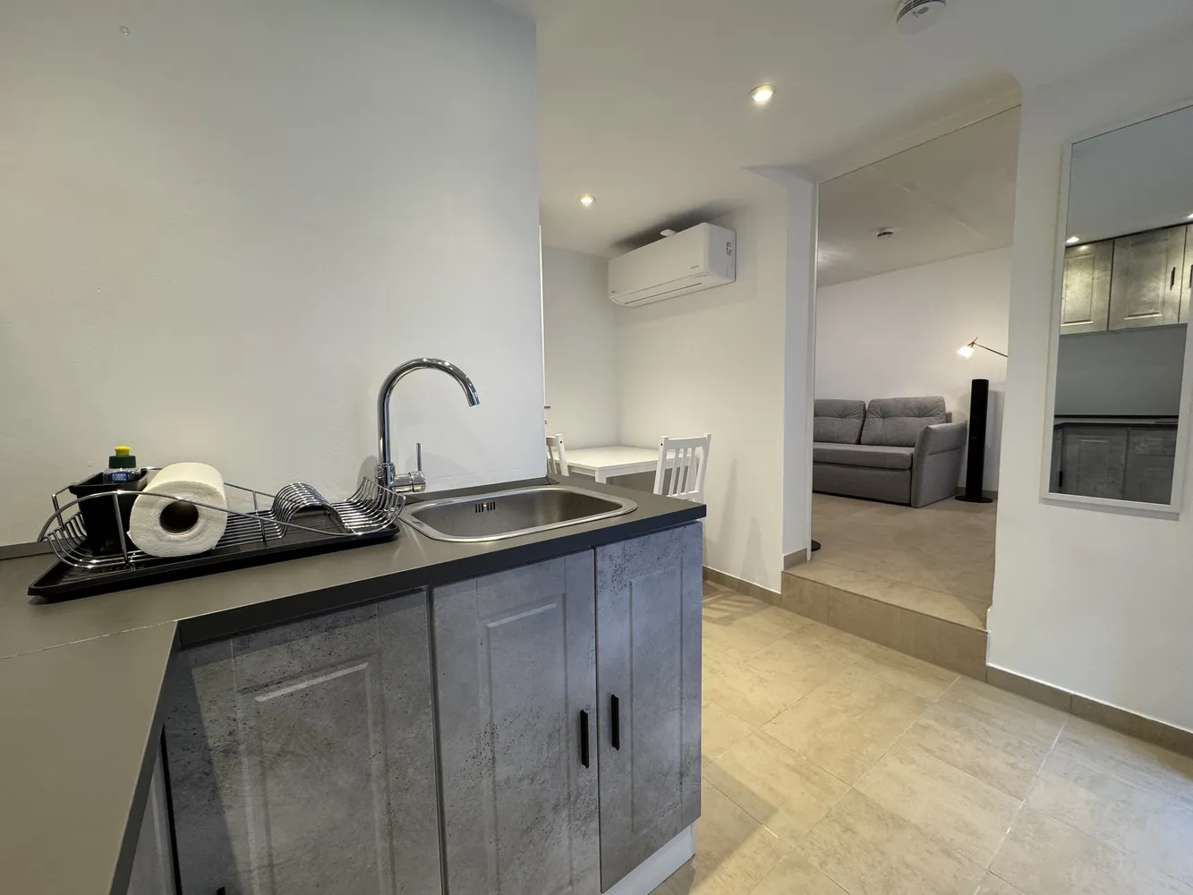 1 Zimmer Wohnung mit 22 m² in Frankfurt am Main – Bild 6