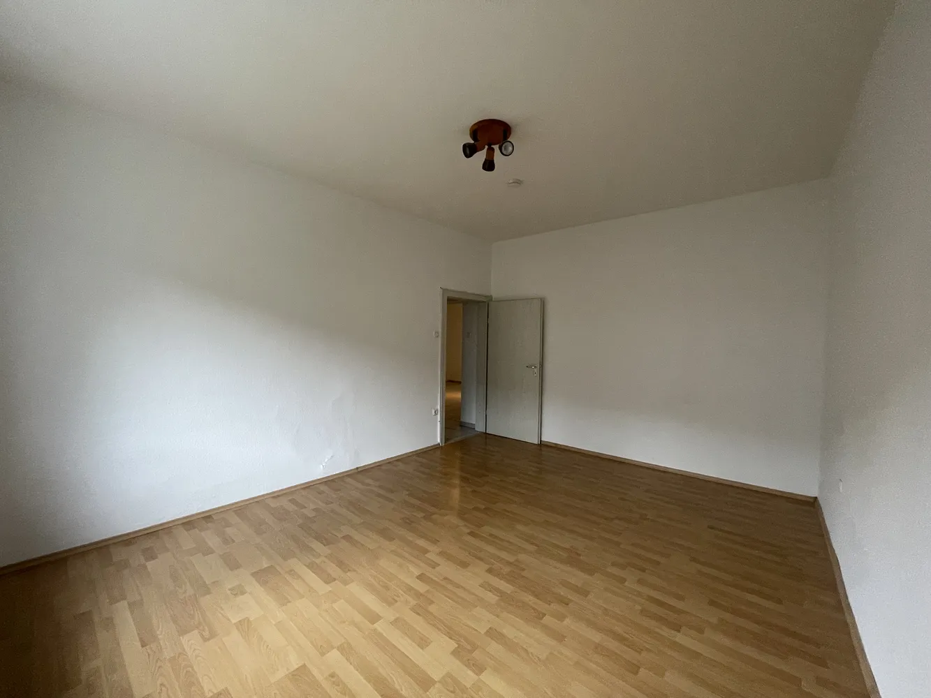 4 Zimmer Wohnung mit 99 m² in Essen – Bild 9