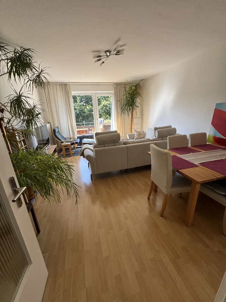 3 Zimmer Wohnung mit 75 m² in Hamburg – Bild 2