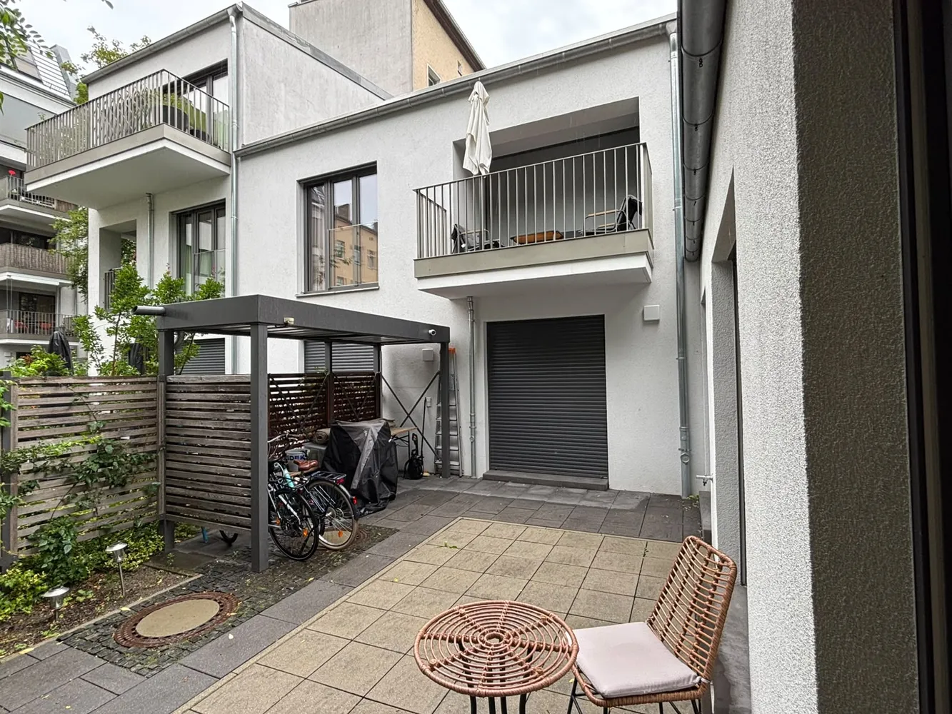 4 Zimmer Wohnung mit 133 m² in Berlin – Bild 2
