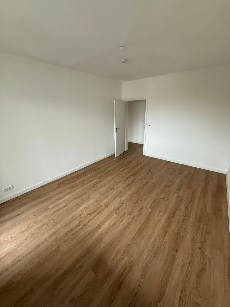3 Zimmer Wohnung mit 61 m² in Halle (Saale) – Bild 2