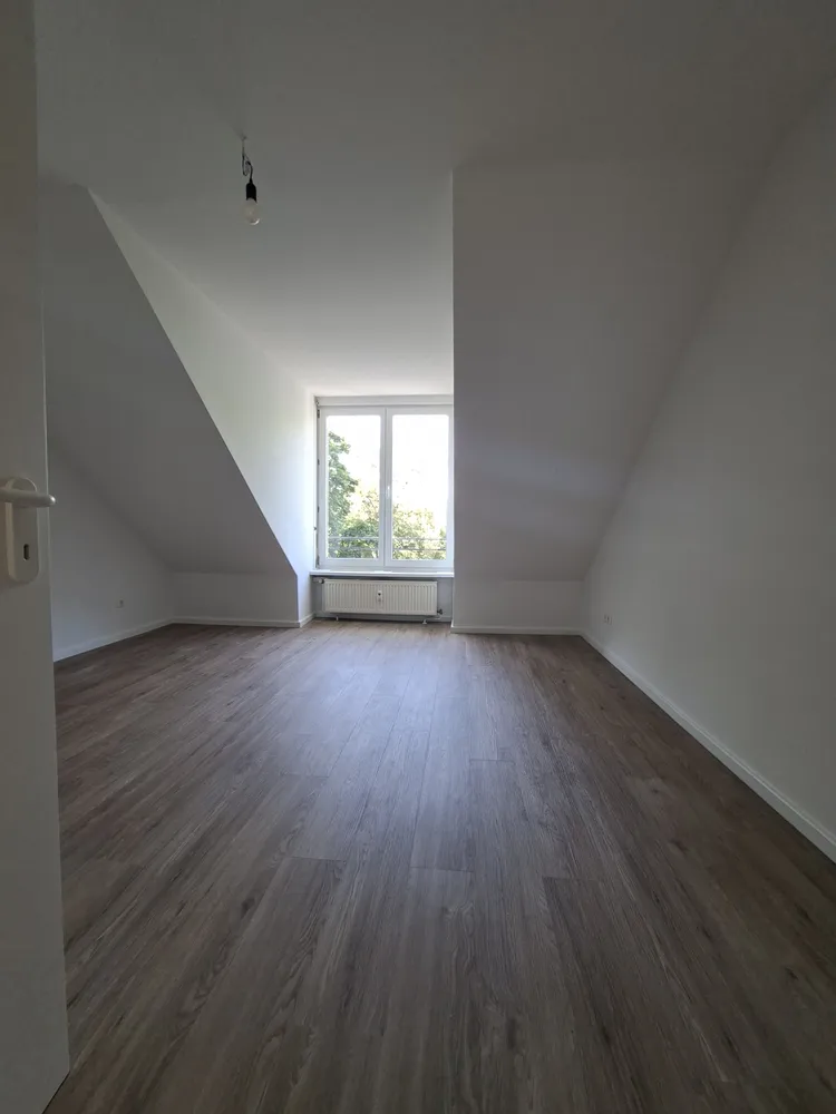 4 Zimmer Wohnung mit 132 m² in Berlin – Bild 8