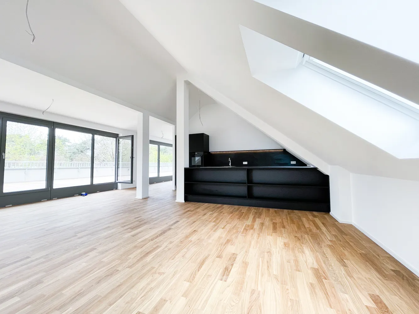 3 Zimmer Wohnung mit 137 m² in Potsdam – Bild 2
