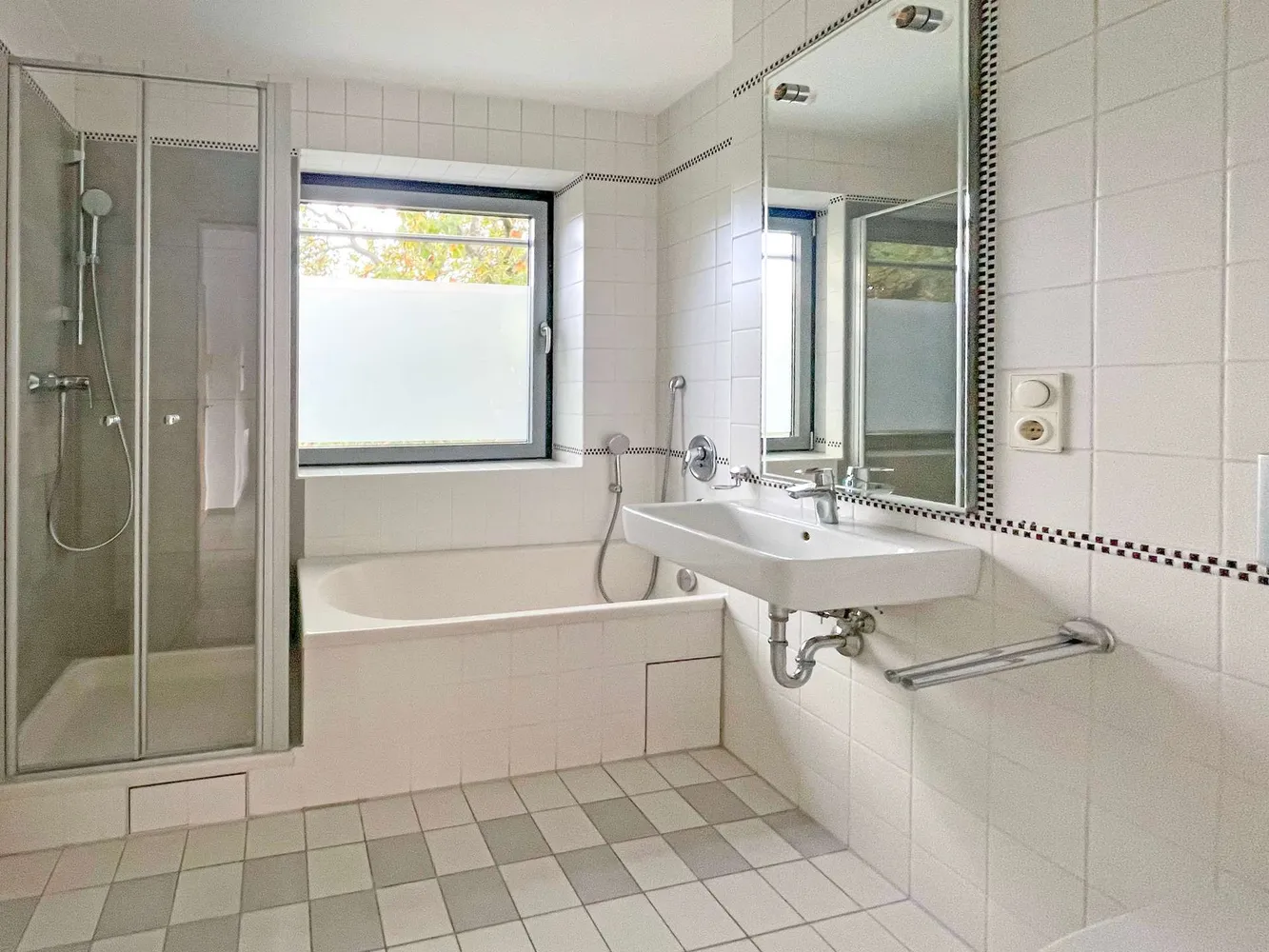 1 Zimmer Wohnung mit 36 m² in Frankfurt am Main – Bild 3