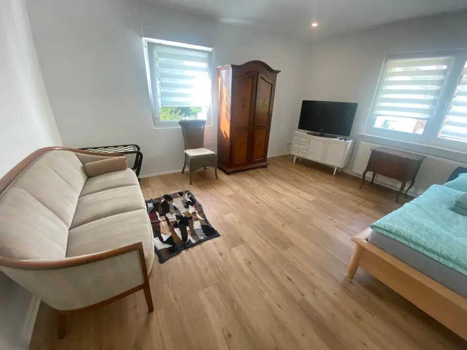 Shared room with 65 m² in Rodgau – Photo 2