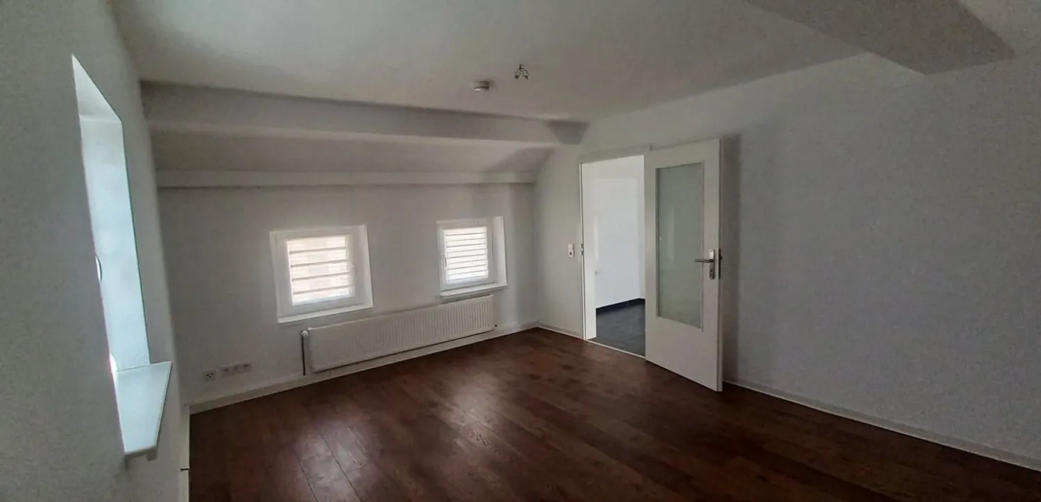 2 Zimmer Wohnung mit 70 m² in Ludwigshafen am Rhein – Bild 1