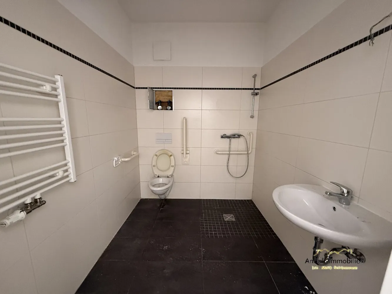 2 Zimmer Wohnung mit 35 m² in Bitterfeld-Wolfen – Bild 7