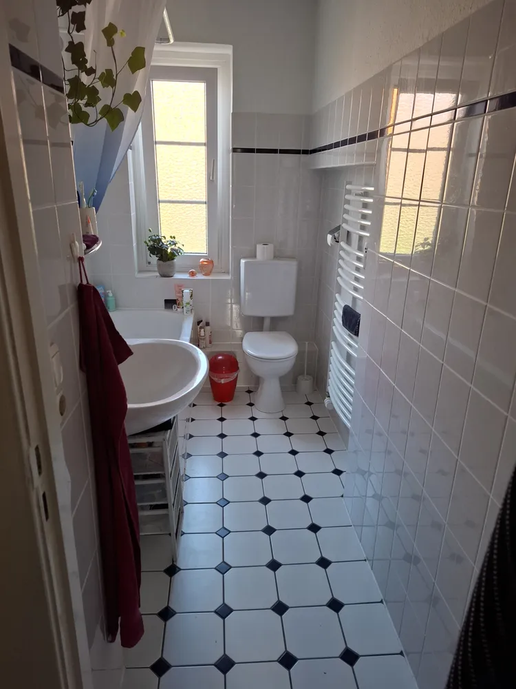 2 Zimmer Wohnung mit 52 m² in Lübeck – Bild 3