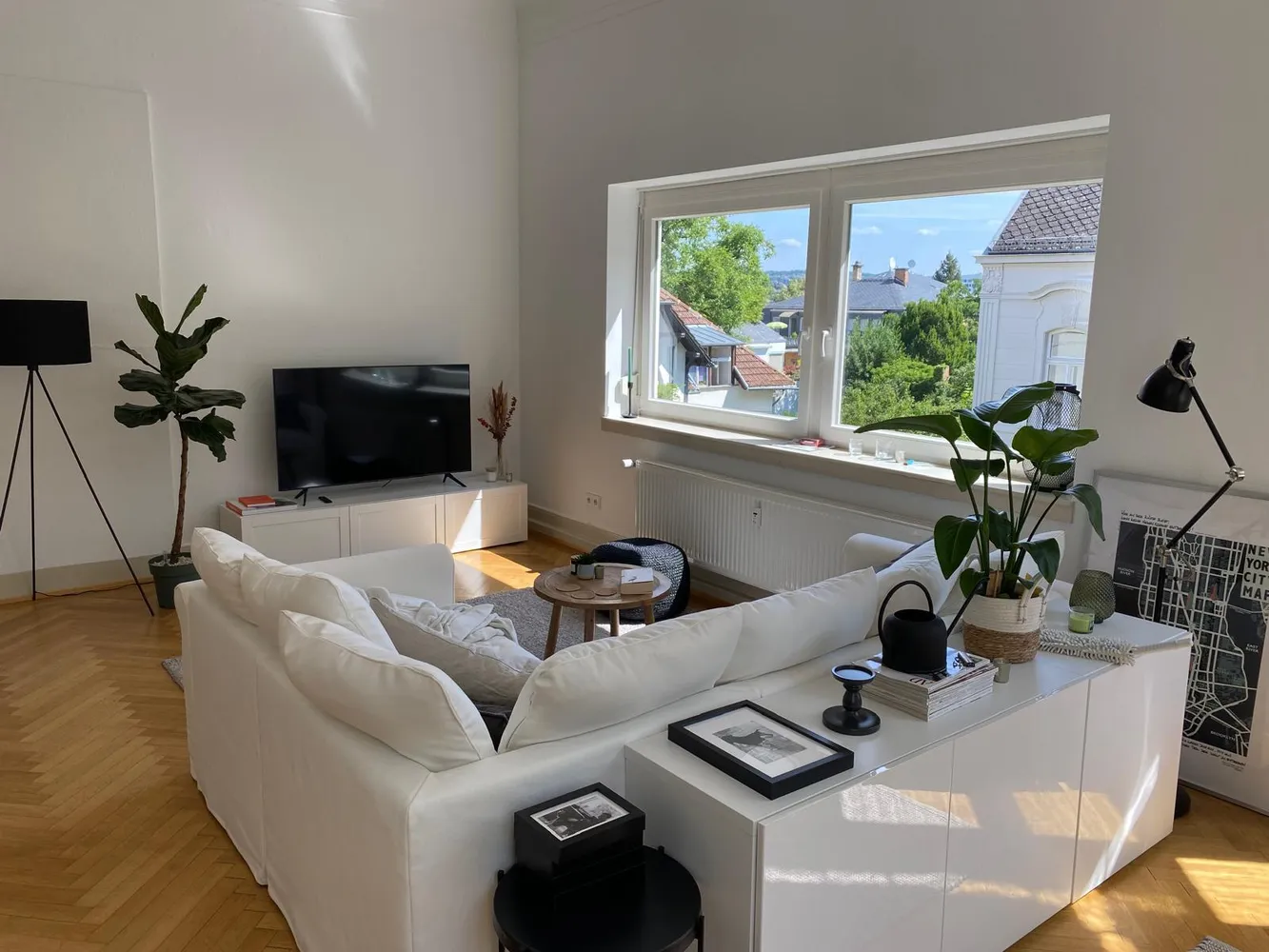 3 Zimmer Wohnung mit 100 m² in Wiesbaden – Bild 1