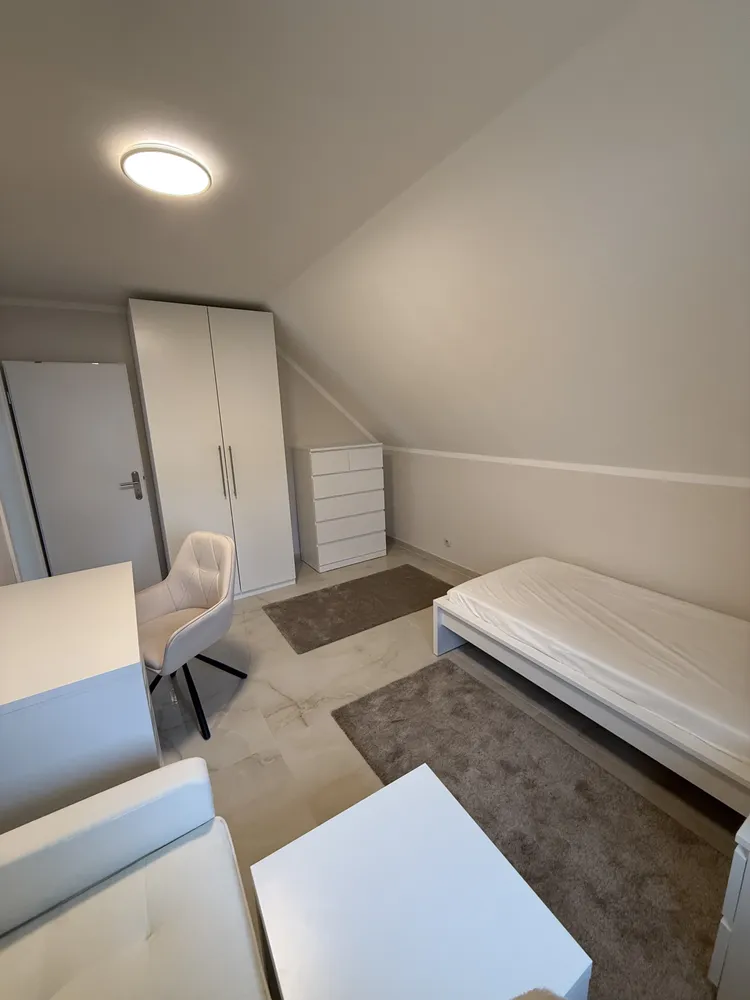 1 Zimmer Wohnung mit 15 m² in Lohmar – Bild 1