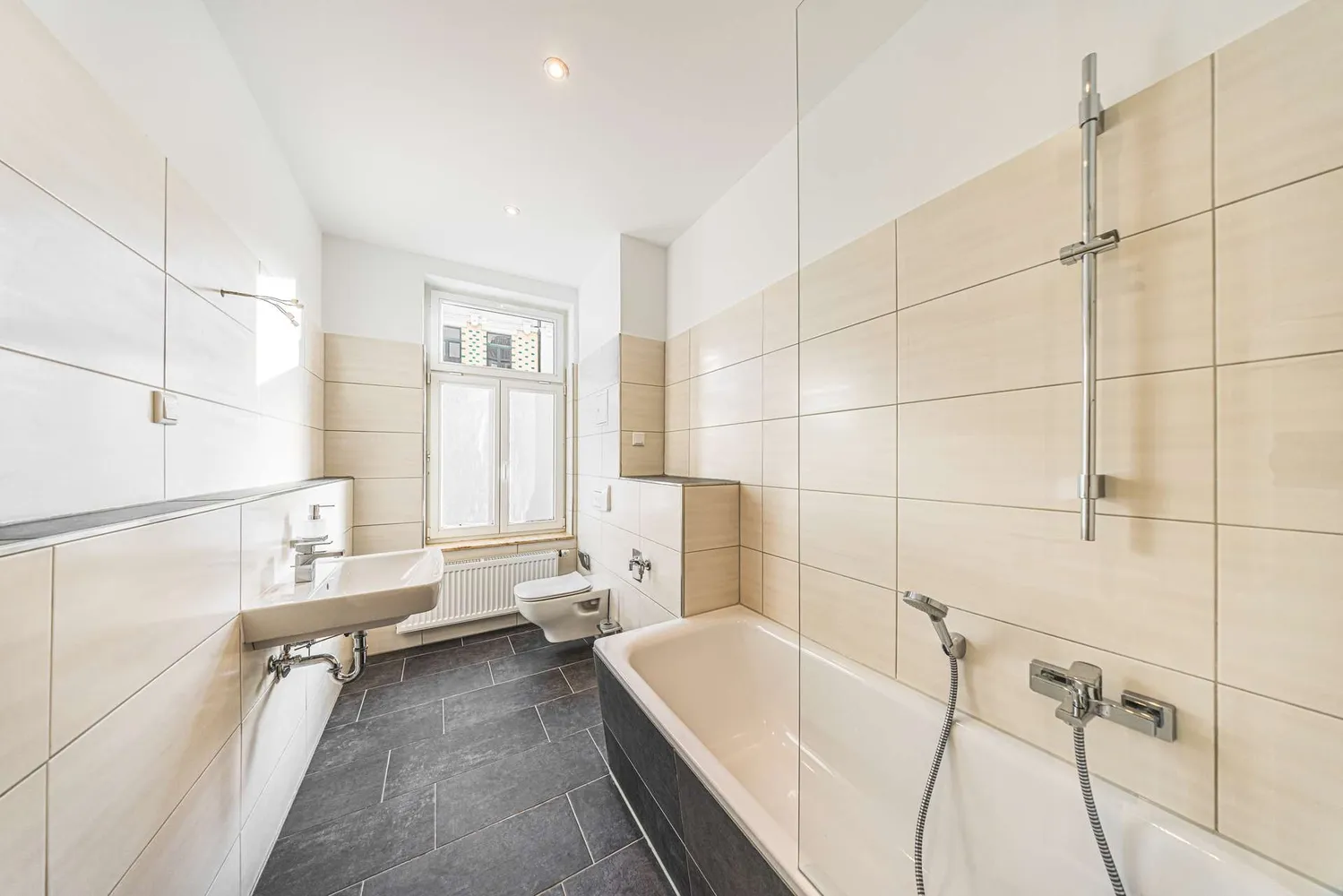 4 room apartment with 97 m² in Leipzig – Photo 4