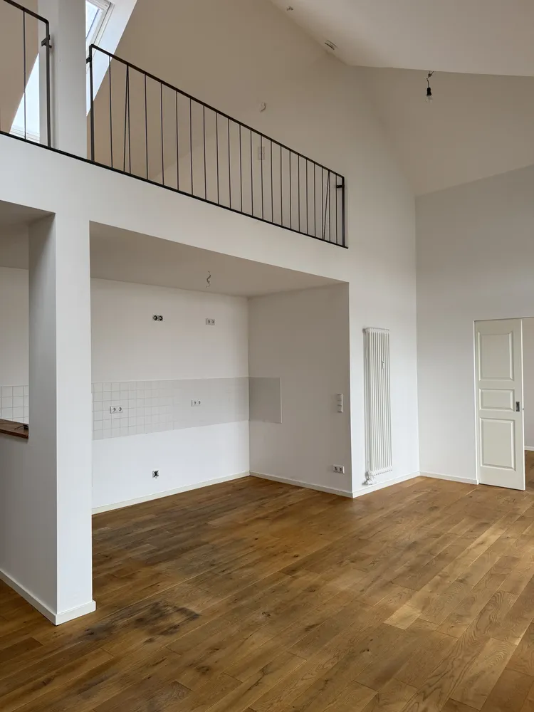 2 Zimmer Wohnung mit 81 m² in Berlin – Bild 3