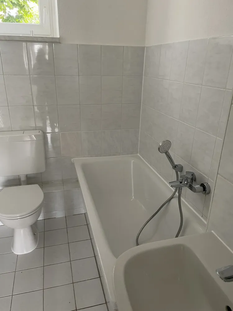 1 Zimmer Wohnung mit 32 m² in Halle (Saale) – Bild 8