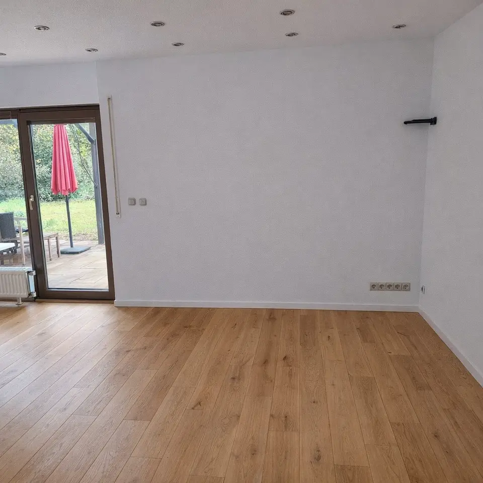 5 Zimmer Wohnung mit 150 m² in Wiesbaden – Bild 6
