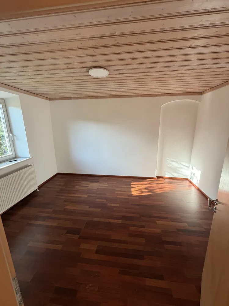 5 Zimmer Wohnung mit 130 m² in Traunstein – Bild 3