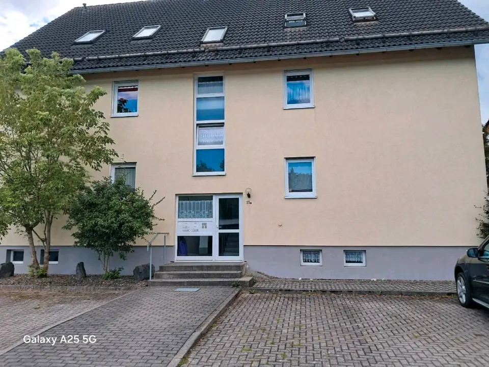 3 Zimmer Wohnung mit 80 m² in Sonneberg – Bild 2