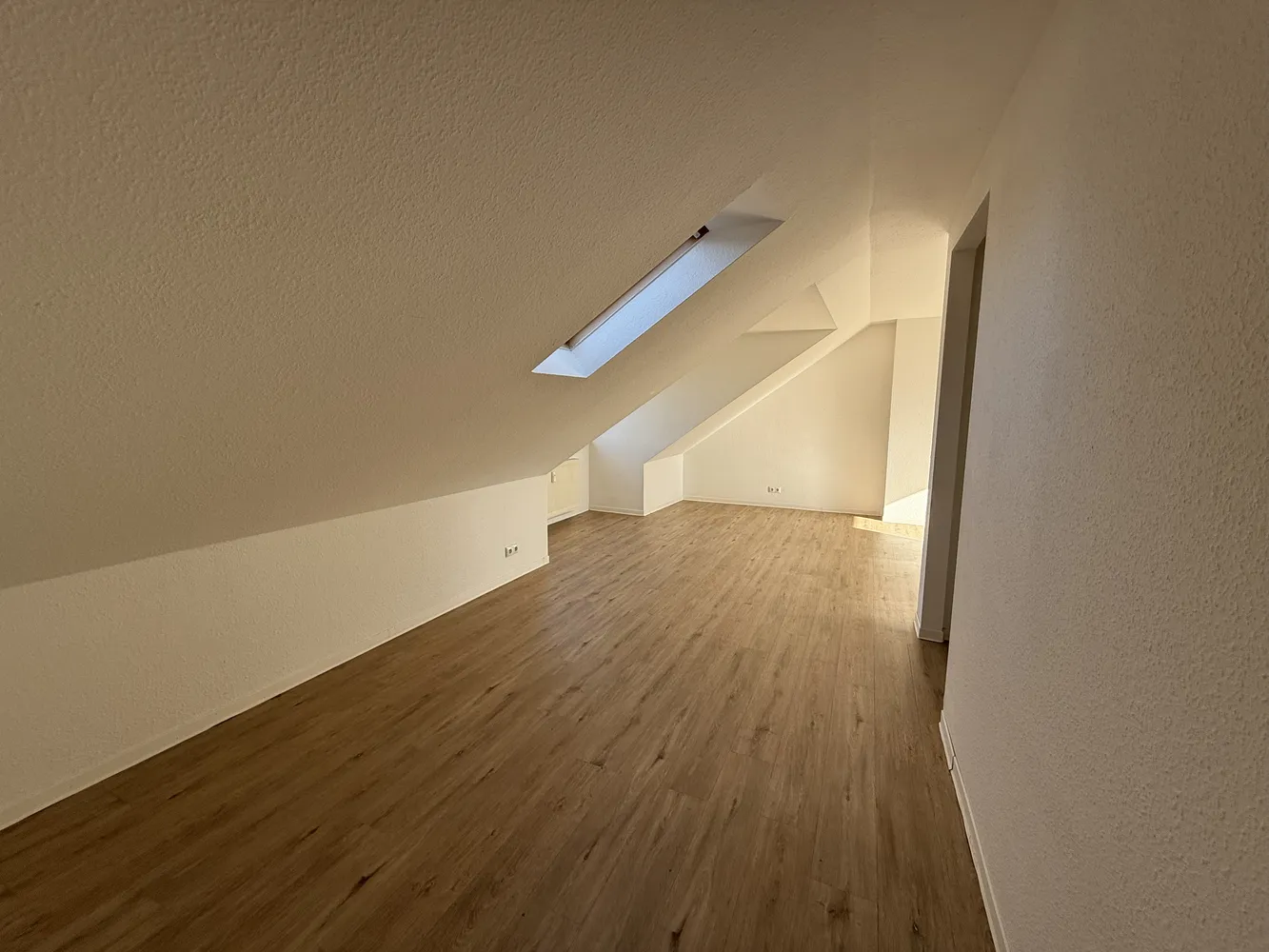 3 Zimmer Wohnung mit 85 m² in Mönchengladbach – Bild 2