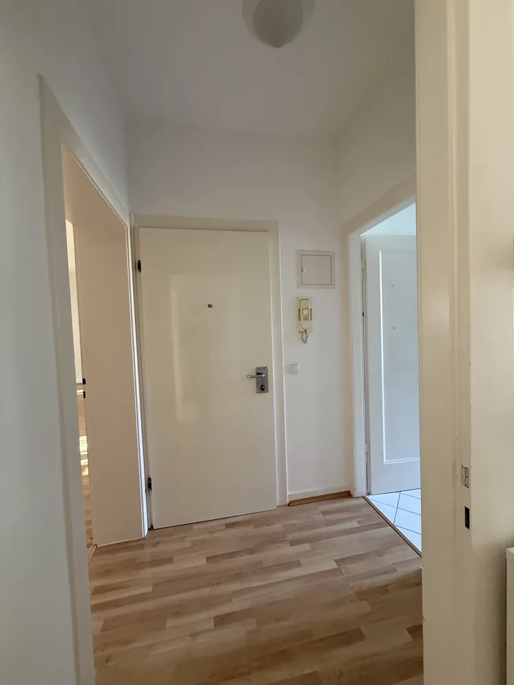 5 Zimmer Wohnung mit 125 m² in Düsseldorf – Bild 3