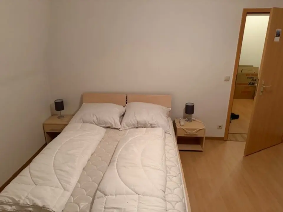 7 Zimmer Wohnung mit 150 m² in Greifswald – Bild 1