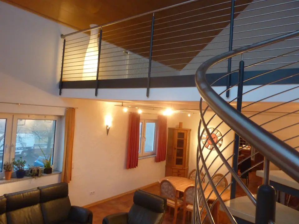 6 Zimmer Wohnung mit 225 m² in Kaiserslautern – Bild 2
