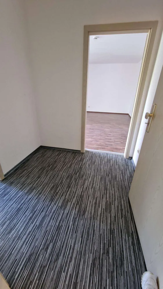 1 Zimmer Wohnung mit 32 m² in Hof – Bild 7