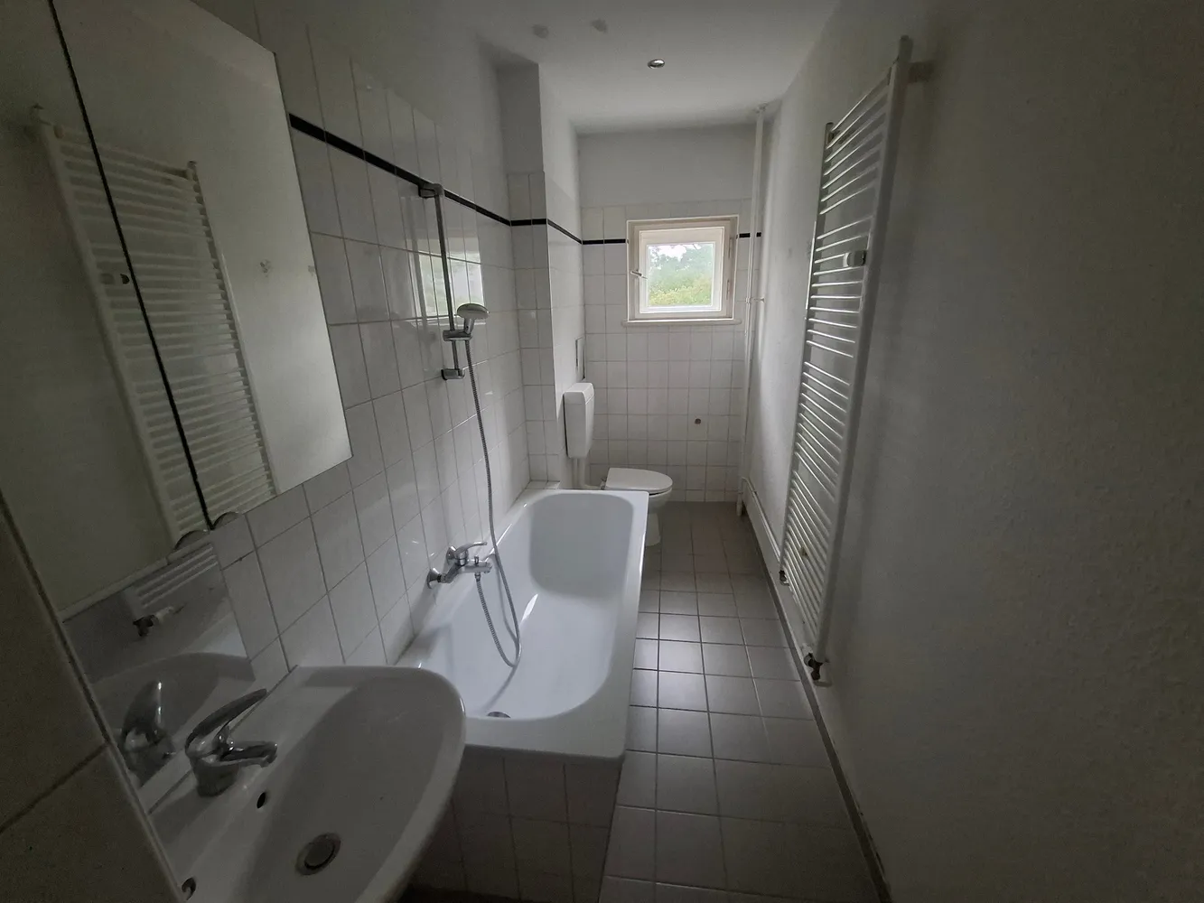 5 Zimmer Wohnung mit 106 m² in Berlin – Bild 7
