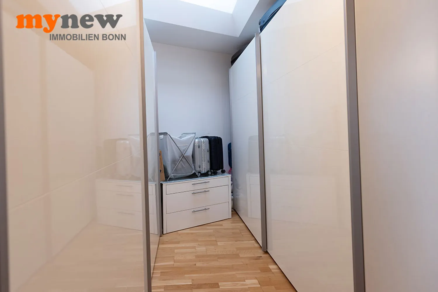 4 Zimmer Wohnung mit 242 m² in Bonn – Bild 11