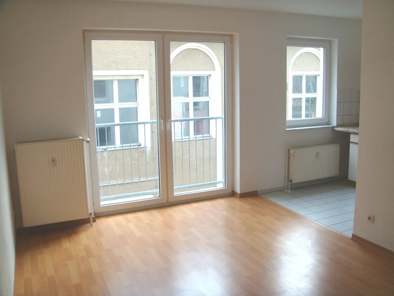 2 Zimmer Wohnung mit 37 m² in Halle (Saale) – Bild 2