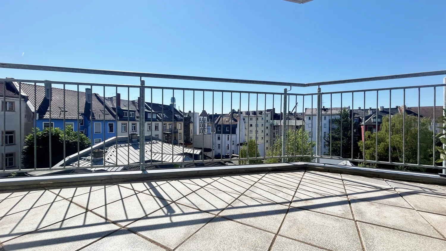 3 room apartment with 80 m² in Frankfurt am Main – Photo 6