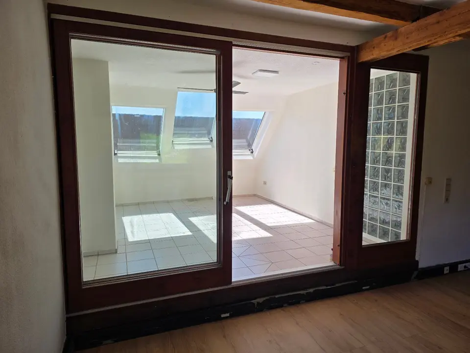 2 Zimmer Wohnung mit 98 m² in Pforzheim – Bild 3