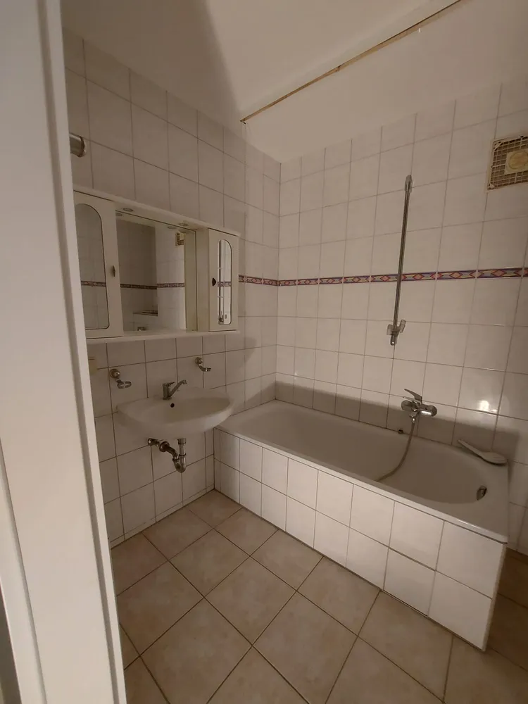 3 Zimmer Wohnung mit 90 m² in Ludwigshafen am Rhein – Bild 1