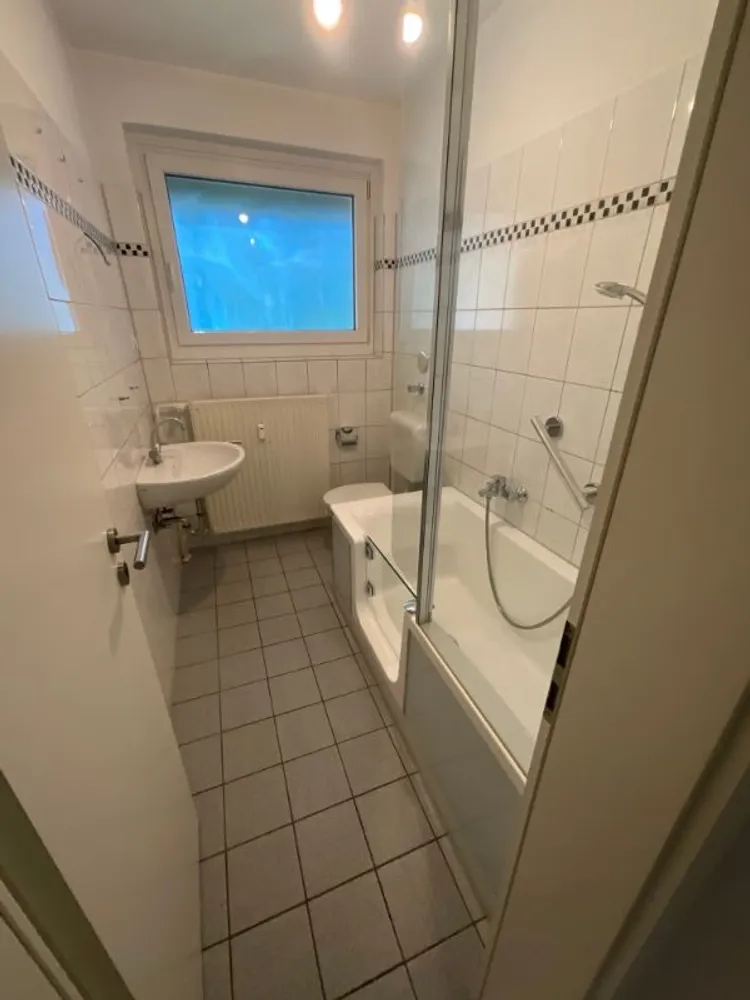 4 Zimmer Wohnung mit 67 m² in Gelsenkirchen – Bild 8