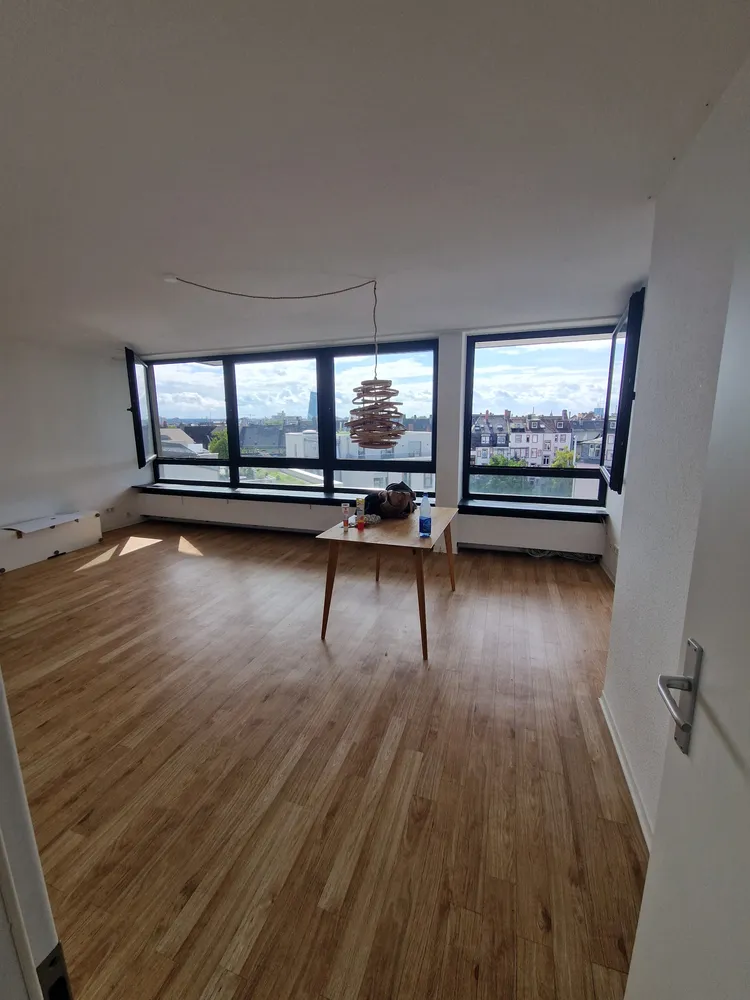 2 room apartment with 60 m² in Frankfurt am Main – Photo 2