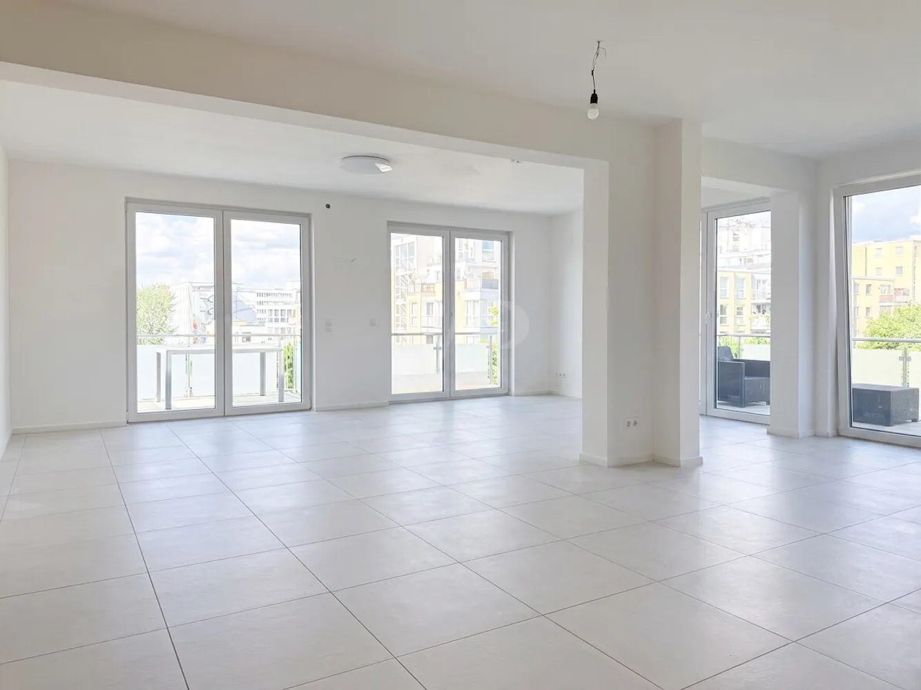 3 Zimmer Wohnung mit 89 m² in Berlin – Bild 2