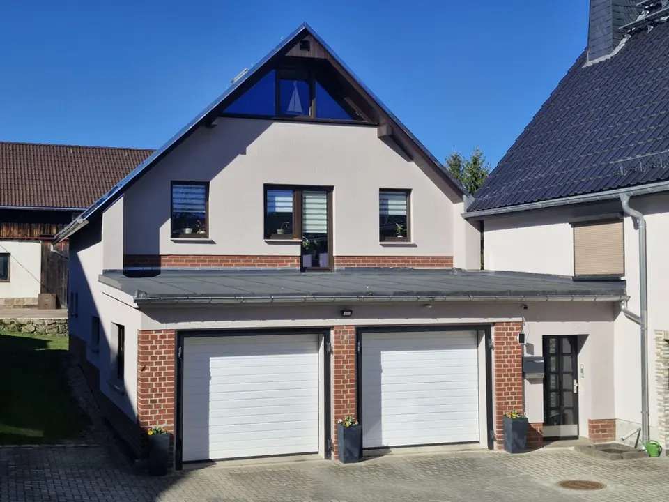 4 Zimmer Haus mit 100 m² in Zwickau – Bild 1
