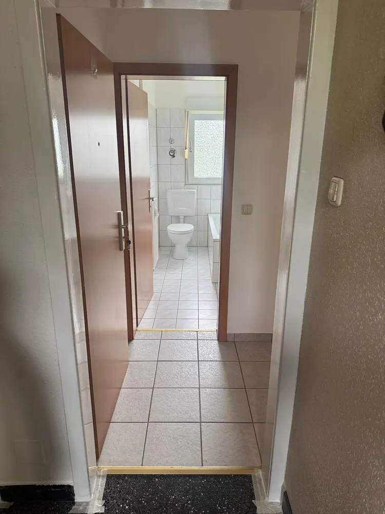 4 Zimmer Wohnung mit 57 m² in Duisburg – Bild 1