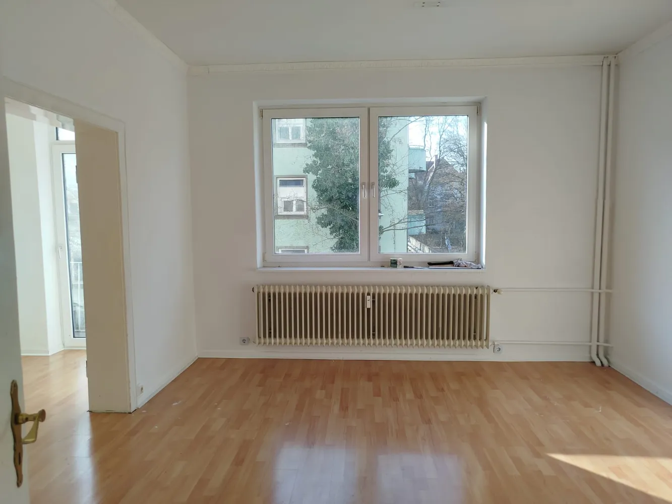 5 Zimmer Wohnung mit 93 m² in Hannover – Bild 1
