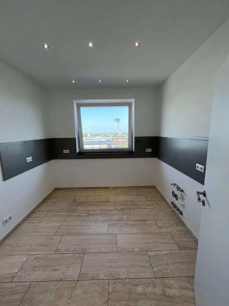 5 Zimmer Wohnung mit 203 m² in Euskirchen – Bild 2